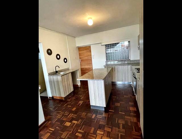 2 BEDROOM APARTMENT FOR SALE IN ESPLANADE